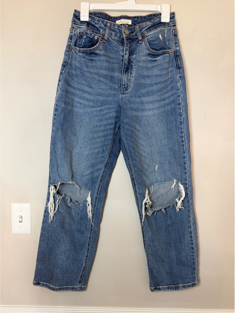 Copper Key Women's Size 7 Distressed Blue Straight Leg Jeans with Ripped Knees
